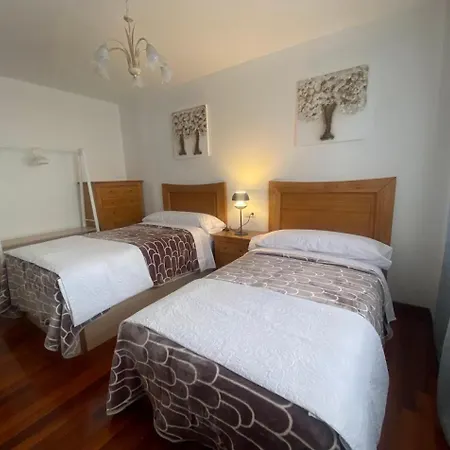 Camina Caldas De Reis